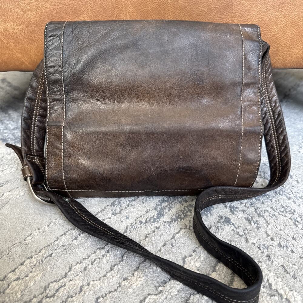 Wilsons Leather Messenger Bag Brown Vintage Crossbody Shoulder Distressed